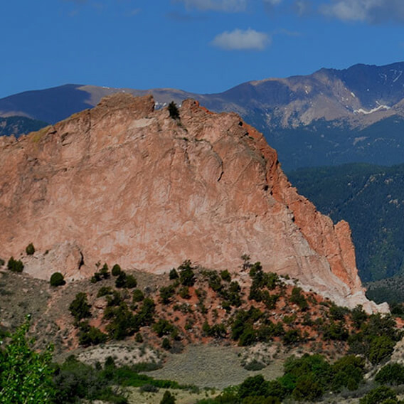 Garden of the Gods rock formation with Pikes Peak in the background